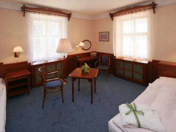 phoca_thumb_l_jurkovicuv_dum_008